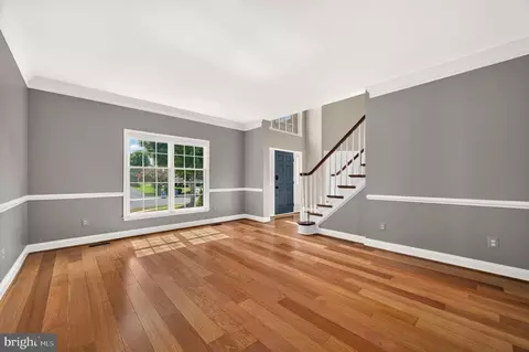 Living - 43640 Cather Ct, Ashburn, VA 20147 photo 1 of 10