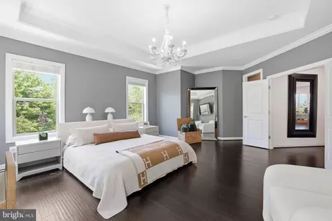 Bedroom - 20623 Holyoke Dr, Ashburn, VA 20147 photo 2 of 21