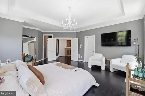 Bedroom - 20623 Holyoke Dr, Ashburn, VA 20147 photo 3 of 21