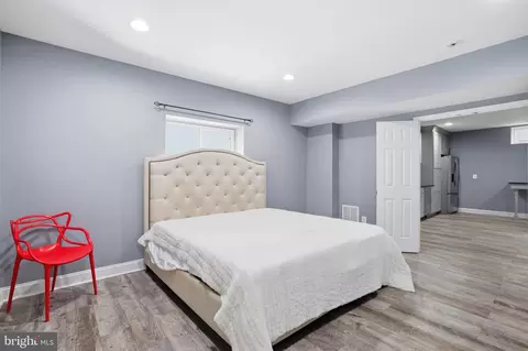 Bedroom - 20623 Holyoke Dr, Ashburn, VA 20147 photo 20 of 21