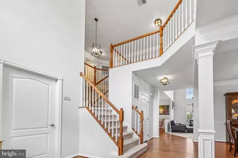 Entry Way - 20108 Blackwolf Run Pl, Ashburn, VA 20147 photo 5 of 13