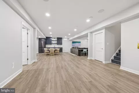 Entry Way - 20108 Blackwolf Run Pl, Ashburn, VA 20147 photo 12 of 13