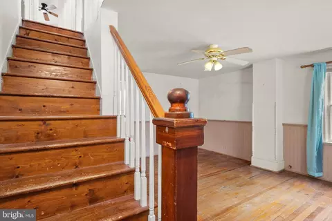 Entry Way - 43699 Hay Rd, Ashburn, VA 20147 photo 2 of 2