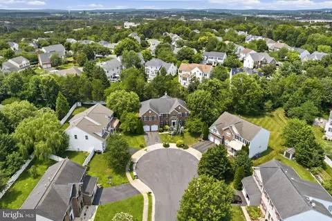 View/Area - 43276 John Danforth Ct, Ashburn, VA 20147 photo 2 of 6