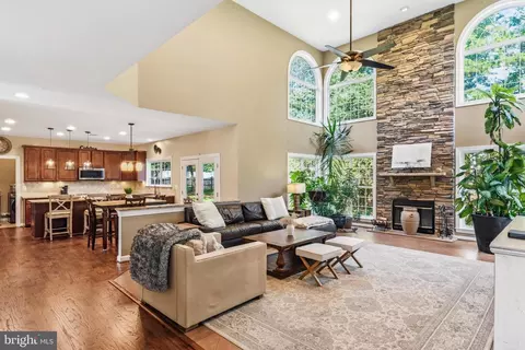 Other - 43276 John Danforth Ct, Ashburn, VA 20147 photo 3 of 28