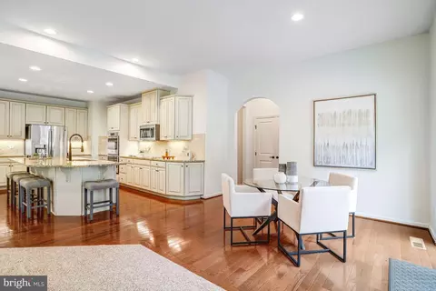 Dining - 26798 Barnsley Pl, Chantilly, VA 20152 photo 1 of 1