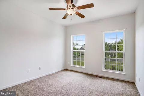 Bedroom - 26798 Barnsley Pl, Chantilly, VA 20152 photo 1 of 9