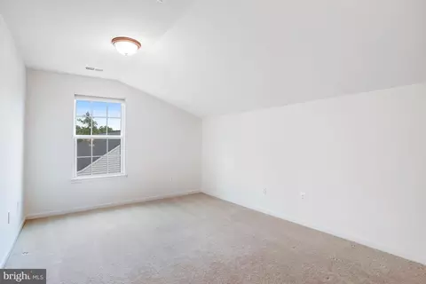 Bedroom - 26798 Barnsley Pl, Chantilly, VA 20152 photo 6 of 9