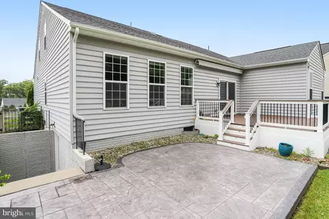 Exterior - 26798 Barnsley Pl, Chantilly, VA 20152 photo 13 of 13