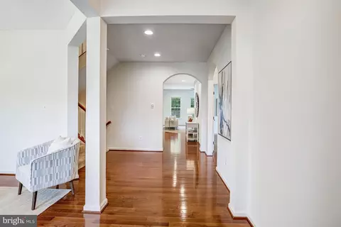 Entry Way - 26798 Barnsley Pl, Chantilly, VA 20152 photo 1 of 10