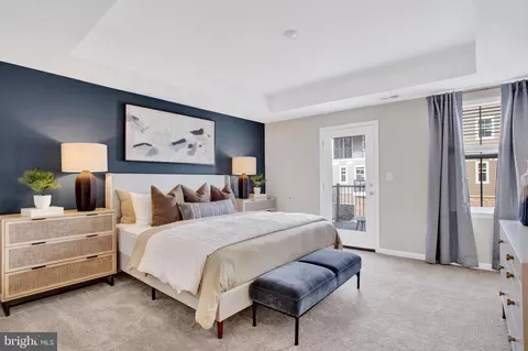 Bedroom - 42659 Darala Dr, Ashburn, VA 20147 photo 3 of 7