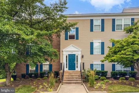 128 C Fort Evans Rd SE #C, Leesburg, VA 20175