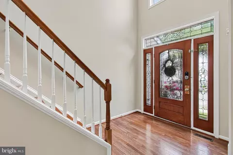 Entry Way - 42655 Harris St, Chantilly, VA 20152 photo 2 of 6