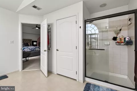 Entry Way - 42655 Harris St, Chantilly, VA 20152 photo 5 of 6
