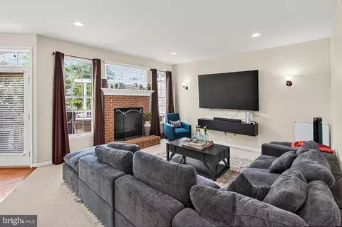 Other - 42655 Harris St, Chantilly, VA 20152 photo 6 of 15