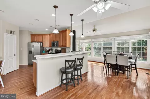 Kitchen - 42655 Harris St, Chantilly, VA 20152 photo 1 of 5