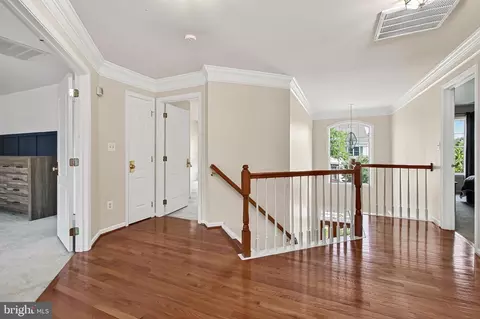 Entry Way - 42655 Harris St, Chantilly, VA 20152 photo 4 of 6