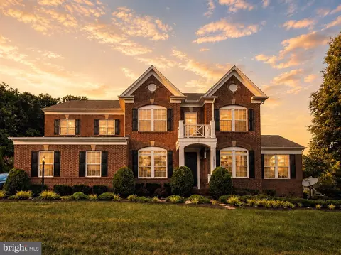 16119 Turning Leaf Ln, Leesburg, VA 20176