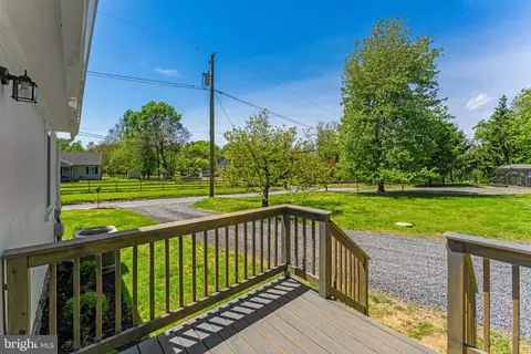 Exterior - 33960 Welbourne Rd, Upperville, VA 20184 photo 11 of 11