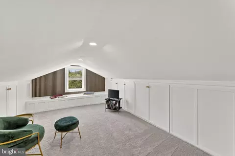 Entry Way - 33960 Welbourne Rd, Upperville, VA 20184 photo 7 of 11