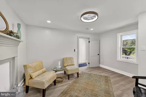 Entry Way - 33960 Welbourne Rd, Upperville, VA 20184 photo 4 of 11