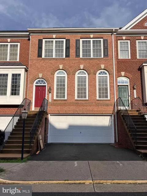 21829 Ladyslipper Sq, Ashburn, VA 20147
