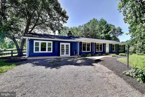Exterior - 16119 Hampton Rd, Hamilton, VA 20158 photo 1 of 13