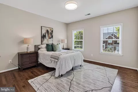 Bedroom - 42774 Glenside Dr, Brambleton, VA 20148 photo 4 of 5