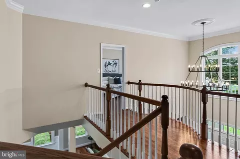 Entry Way - 42774 Glenside Dr, Brambleton, VA 20148 photo 2 of 3