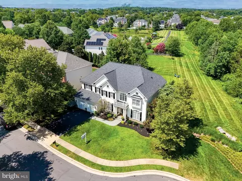 View/Area - 42774 Glenside Dr, Brambleton, VA 20148 photo 1 of 1