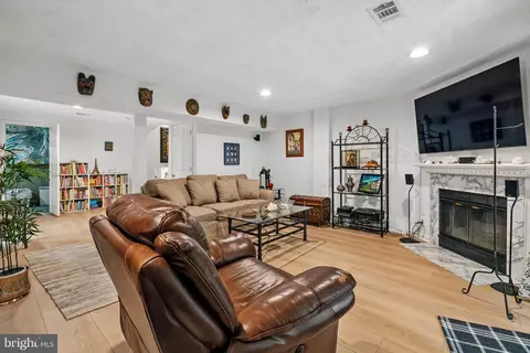 Other - 43498 Blacksmith Sq, Ashburn, VA 20147 photo 7 of 22