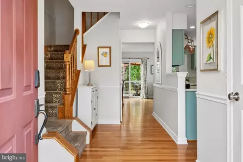 Entry Way - 43498 Blacksmith Sq, Ashburn, VA 20147 photo 1 of 5