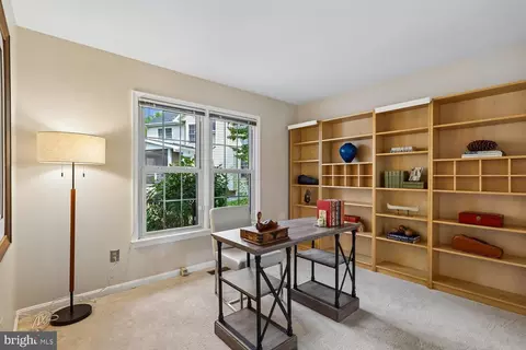 Other - 20547 Ringold Dr, Ashburn, VA 20147 photo 4 of 35