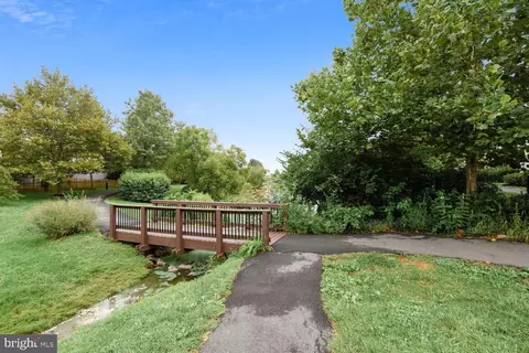 Other - 20547 Ringold Dr, Ashburn, VA 20147 photo 33 of 35