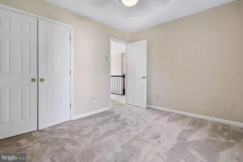 Bedroom - 20547 Ringold Dr, Ashburn, VA 20147 photo 2 of 5