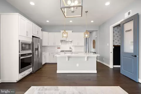 23664 Jayadev Ter, Ashburn, VA 20148 photo 19