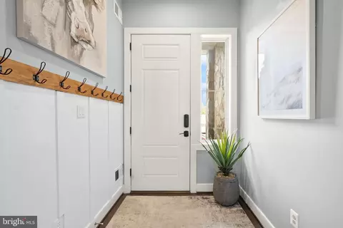 23664 Jayadev Ter, Ashburn, VA 20148 photo 11