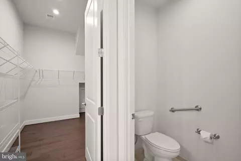 23664 Jayadev Ter, Ashburn, VA 20148 photo 31