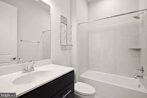 23664 Jayadev Ter, Ashburn, VA 20148 photo 41