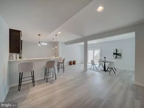 Dining - 43320 Barnstead Dr, Ashburn, VA 20148 photo 9 of 12