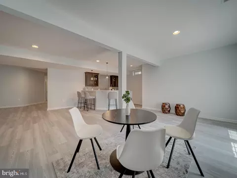 Dining - 43320 Barnstead Dr, Ashburn, VA 20148 photo 12 of 12