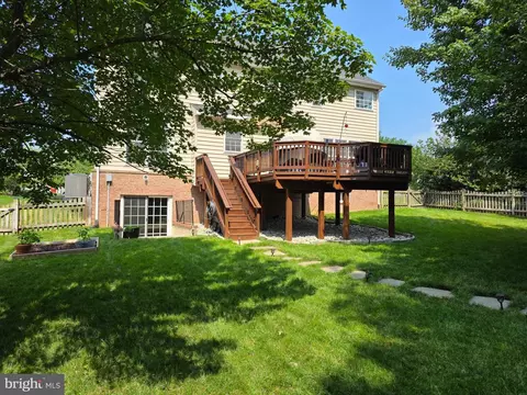 42815 Explorer Dr, Brambleton, VA 20148 photo 2