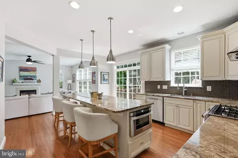 Kitchen - 42815 Explorer Dr, Brambleton, VA 20148 photo 3 of 4