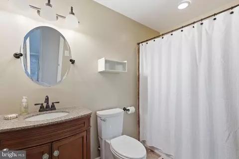 Bath - 42815 Explorer Dr, Brambleton, VA 20148 photo 4 of 4