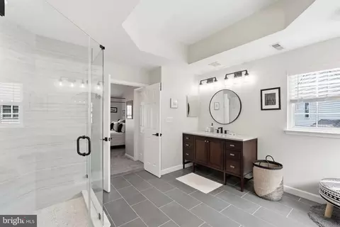 Bath - 42815 Explorer Dr, Brambleton, VA 20148 photo 2 of 4
