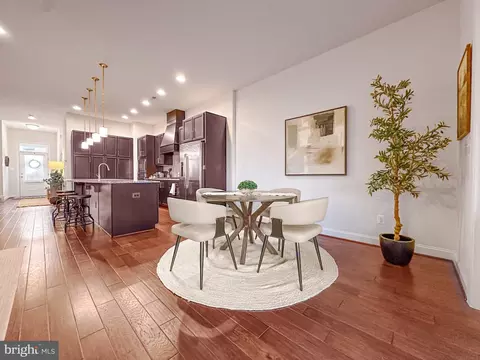 Dining - 23448 Epperson Sq, Brambleton, VA 20148 photo 2 of 2