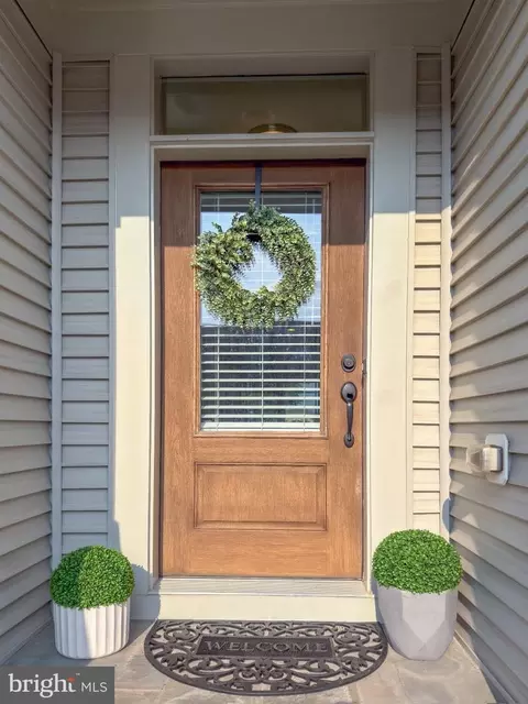 Entry Way - 23448 Epperson Sq, Brambleton, VA 20148 photo 4 of 4