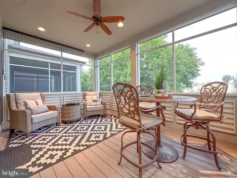 Exterior - 23448 Epperson Sq, Brambleton, VA 20148 photo 6 of 8
