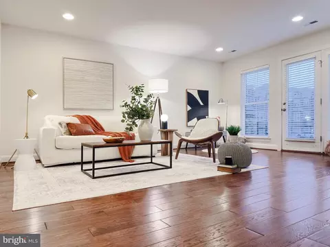 Living - 23448 Epperson Sq, Brambleton, VA 20148 photo 5 of 8