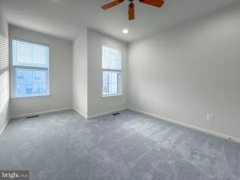 Bedroom - 23448 Epperson Sq, Brambleton, VA 20148 photo 2 of 3